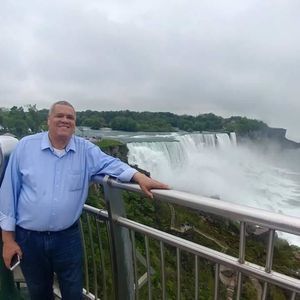 Meet your Posher, Jose